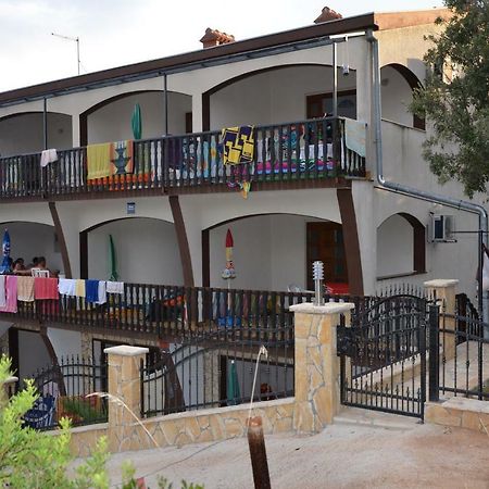 Apartments Delfin Posedarje Extérieur photo